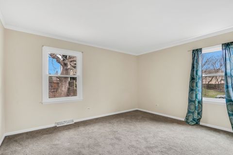 Tiny photo for 2625 Shirley Drive, Gurnee, IL 60031 (MLS # 12406640)