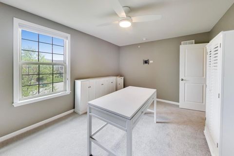 Tiny photo for Lincolnshire, IL 60069 (MLS # 12664673)