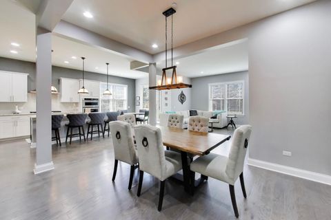 Tiny photo for Lincolnshire, IL 60069 (MLS # 12664673)