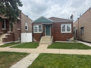 2504 S 57th Court