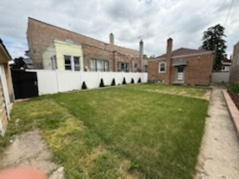 Tiny photo for 2504 S 57th Court, Cicero, IL 60804 (MLS # 12674501)