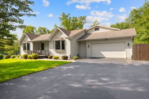 731 Parker Woods Drive Rockford IL 61102