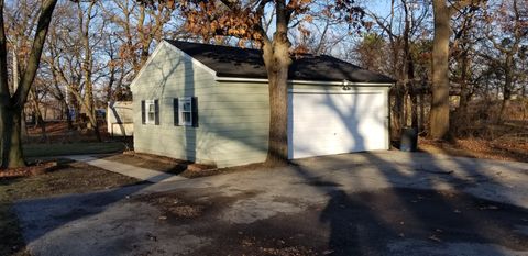 A home in Dolton