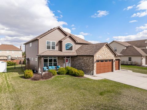 Photo of 311 W Frontier Drive, Minooka, IL 60447 (MLS # 12593925)