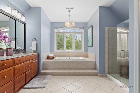 Tiny photo for 5572 Chancery Road, Gurnee, IL 60031 (MLS # 12708066)
