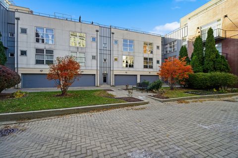 Tiny photo for 1808 S Michigan Avenue #7, Chicago, IL 60616 (MLS # 12517286)