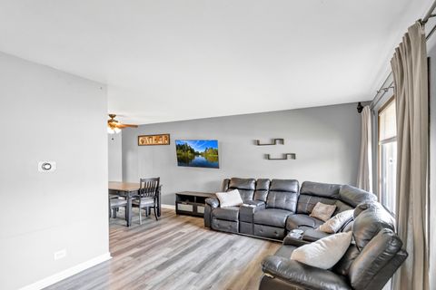 Tiny photo for 2315 Stepstone Lane, Hanover Park, IL 60133 (MLS # 12500670)