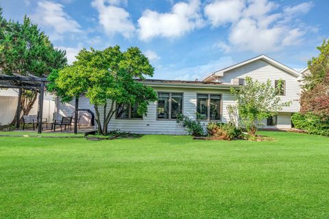 Tiny photo for 2315 Stepstone Lane, Hanover Park, IL 60133 (MLS # 12500670)