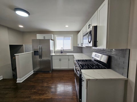 Tiny photo for 7914 S Richmond Street, Chicago, IL 60652 (MLS # 12751625)