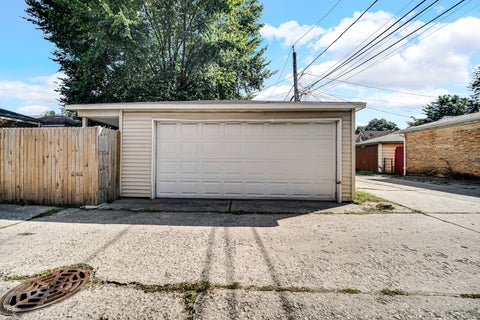 Tiny photo for 7914 S Richmond Street, Chicago, IL 60652 (MLS # 12751625)