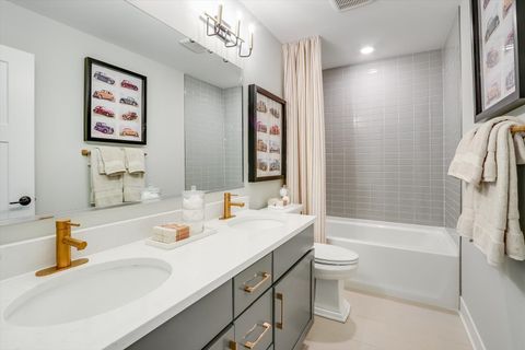 Tiny photo for 200 Piper Glen Avenue, Oswego, IL 60543 (MLS # 12523999)