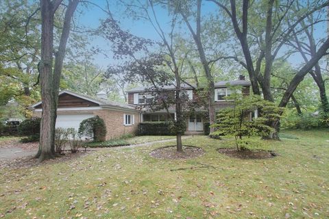 Photo of 87 Lincolnshire Drive, Lincolnshire, IL 60069 (MLS # 12489207)