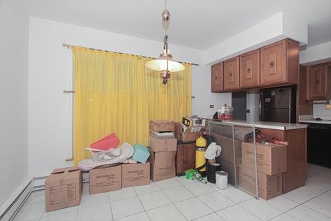 Tiny photo for 87 Lincolnshire Drive, Lincolnshire, IL 60069 (MLS # 12489207)