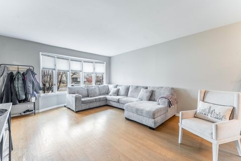 Tiny photo for 10908 S Kilbourn Avenue, Oak Lawn, IL 60453 (MLS # 12587784)