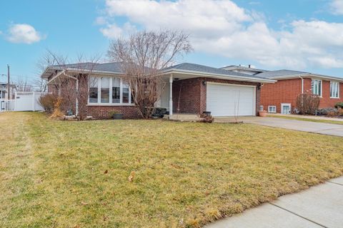 Photo of 10908 S Kilbourn Avenue, Oak Lawn, IL 60453 (MLS # 12587784)
