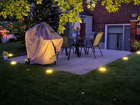 Tiny photo for 10908 S Kilbourn Avenue, Oak Lawn, IL 60453 (MLS # 12587784)