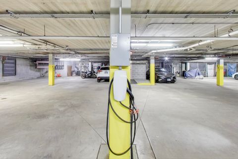 Tiny photo for 440 E Montrose Avenue #402, Wood Dale, IL 60191 (MLS # 12496208)