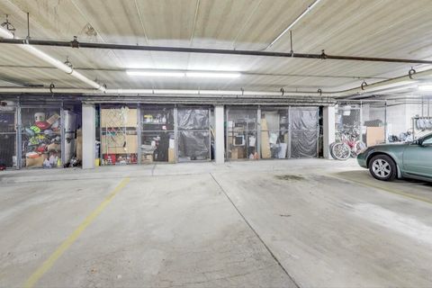 Tiny photo for 440 E Montrose Avenue #402, Wood Dale, IL 60191 (MLS # 12496208)