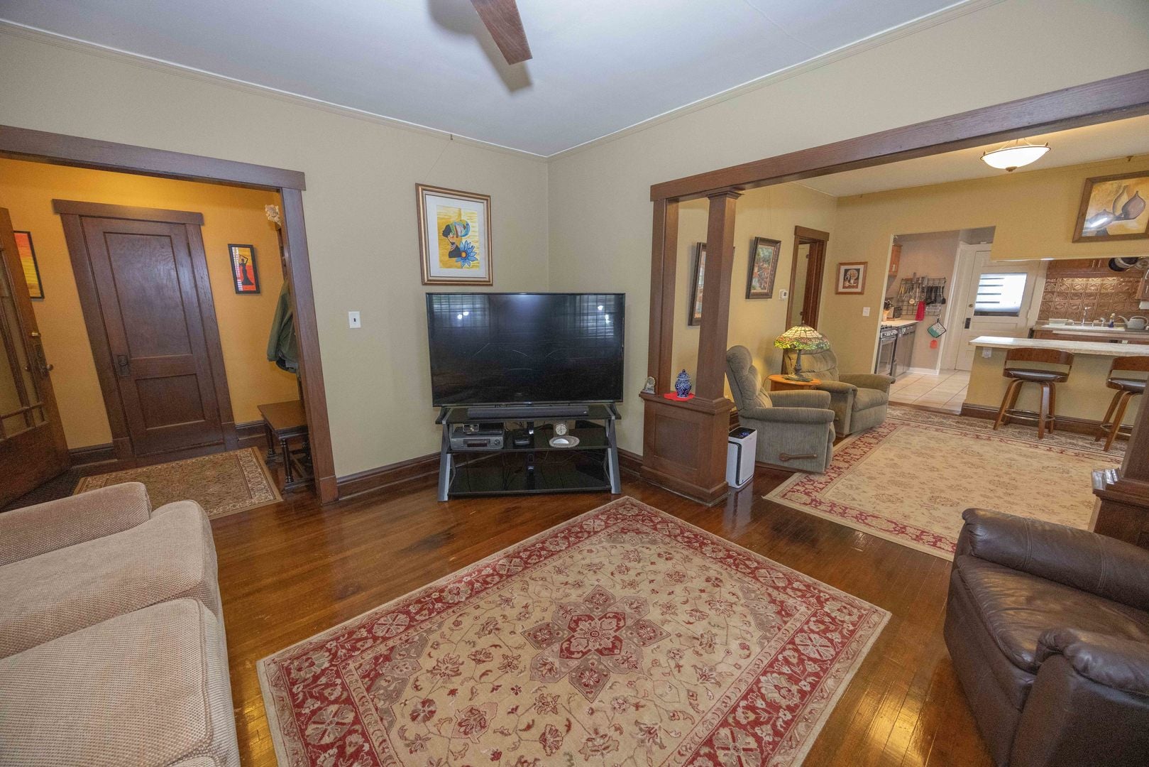 811 Farragut Place