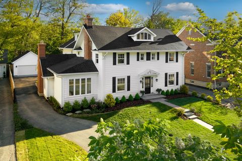 1423 Asbury Avenue Winnetka IL 60093