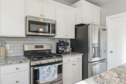 Tiny photo for 205 Gailardio Street, Savoy, IL 61874 (MLS # 12553934)