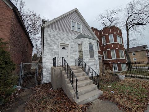 Tiny photo for 654 E 92nd Place, Chicago, IL 60619 (MLS # 12586336)