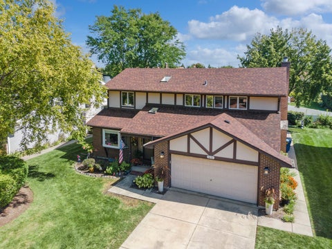 Photo of 1251 N Scarlet Drive, Addison, IL 60101 (MLS # 12760616)