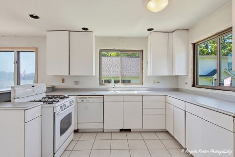 Tiny photo for 106 Country Club Drive, McHenry, IL 60050 (MLS # 12679393)
