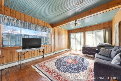 Tiny photo for 27 E Jackson Street, Villa Park, IL 60181 (MLS # 12518235)