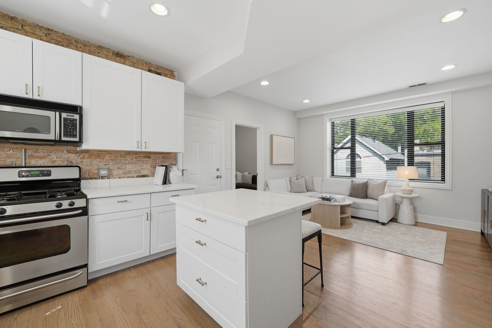 2312 W McLean Avenue 2S