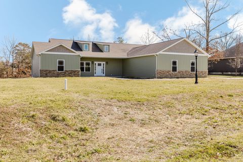 Tiny photo for 704 Jonathan Lane, Carterville, IL 62918 (MLS # 12577193)