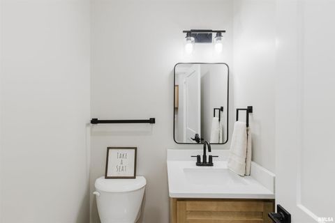 Tiny photo for 704 Jonathan Lane, Carterville, IL 62918 (MLS # 12577193)