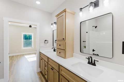 Tiny photo for 704 Jonathan Lane, Carterville, IL 62918 (MLS # 12577193)