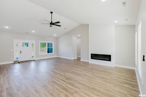 Tiny photo for 704 Jonathan Lane, Carterville, IL 62918 (MLS # 12577193)