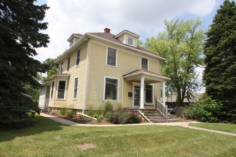 610 S 3rd Street Geneva IL 60134