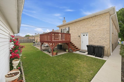 Tiny photo for 4818 N Sayre Avenue, Chicago, IL 60656 (MLS # 12683236)