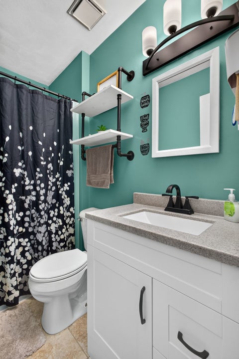 Tiny photo for 506 47th Avenue, East Moline, IL 61244 (MLS # 12768324)