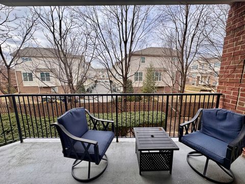 Tiny photo for 3135 Town Square Drive #104, Rolling Meadows, IL 60008 (MLS # 12569054)