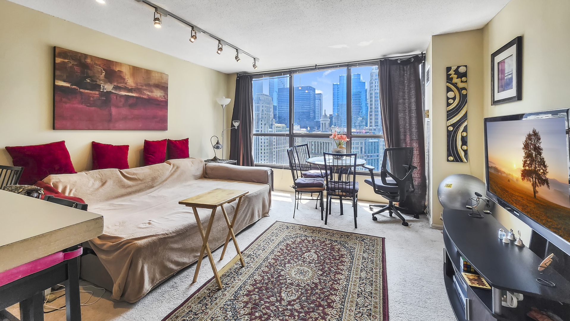 405 N WABASH Avenue 2809