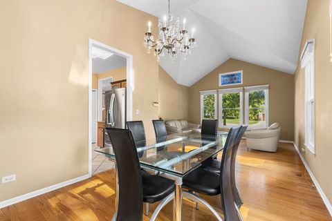 Tiny photo for 374 Waverly Drive, Mundelein, IL 60060 (MLS # 12492600)