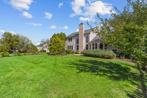 Tiny photo for 374 Waverly Drive, Mundelein, IL 60060 (MLS # 12492600)