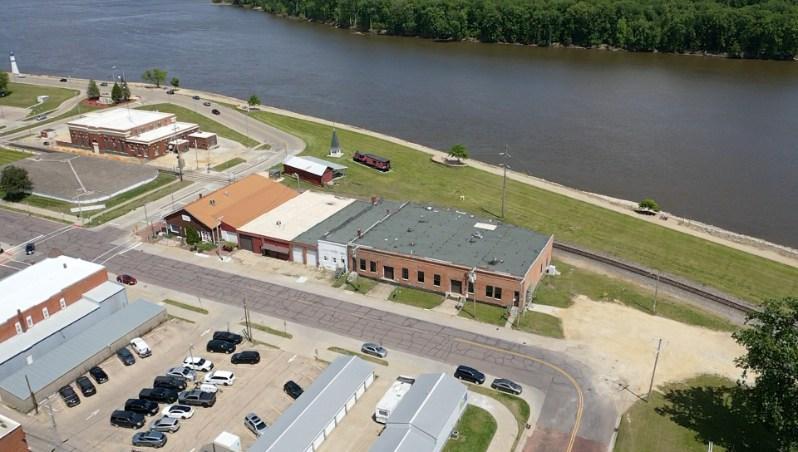 623 S 1st Street