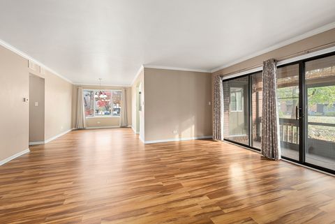 Tiny photo for 42 Parliament Drive W #129, Palos Heights, IL 60463 (MLS # 12528091)