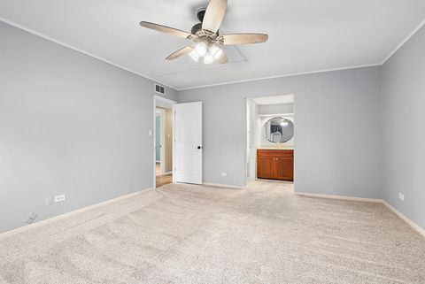 Tiny photo for 42 Parliament Drive W #129, Palos Heights, IL 60463 (MLS # 12528091)