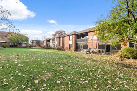 Tiny photo for 42 Parliament Drive W #129, Palos Heights, IL 60463 (MLS # 12528091)