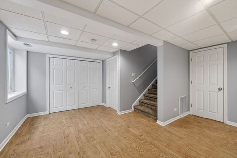 Tiny photo for 334 Buckingham Court, Lombard, IL 60148 (MLS # 12536903)