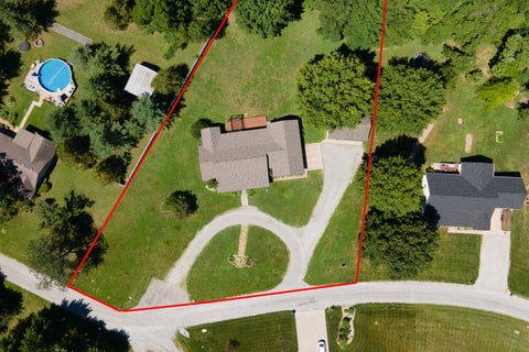 Tiny photo for 203 Ash Wood Lane, Carbondale, IL 62901 (MLS # 12657722)