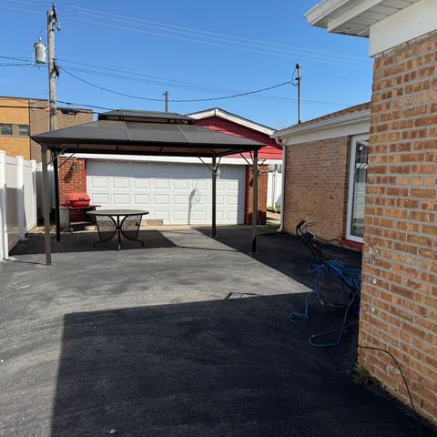 Tiny photo for 15541 6th Avenue, Phoenix, IL 60426 (MLS # 12615251)