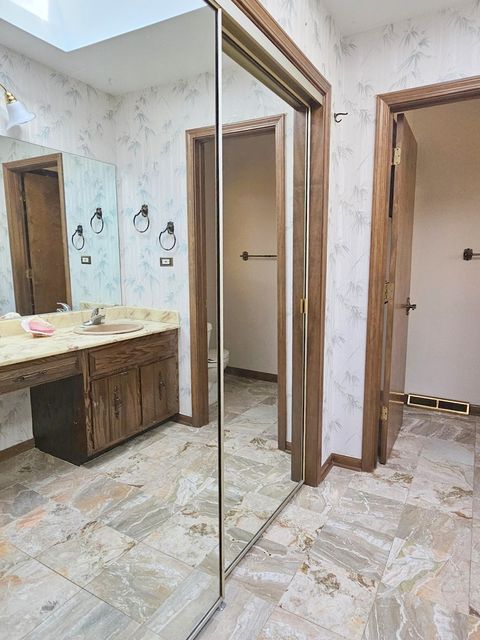 Tiny photo for 857 Bonnie Brae Lane, Bolingbrook, IL 60440 (MLS # 12340981)