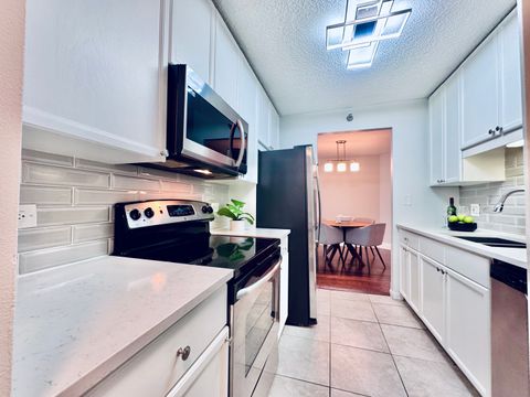 Tiny photo for 195 N Harbor Drive #2709, Chicago, IL 60601 (MLS # 12548309)